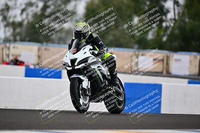 media/Apr-18-2025-TrackDaz (Fri) [[45f5874c44]]/A Group/Session 3 (Turn 6 - Outside)/